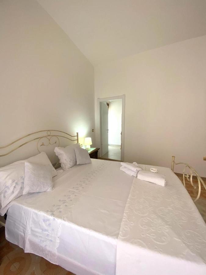Le Fresie B&B Sant'Antioco Exterior photo